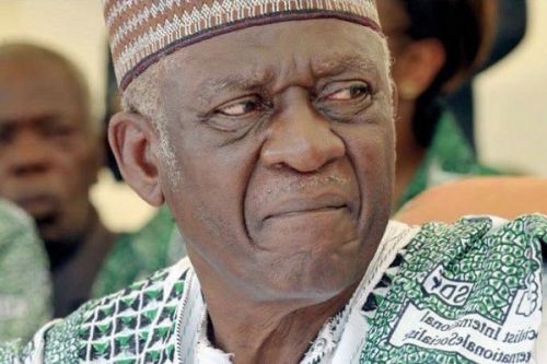 Le domicile de Ni John Fru Ndi incedié