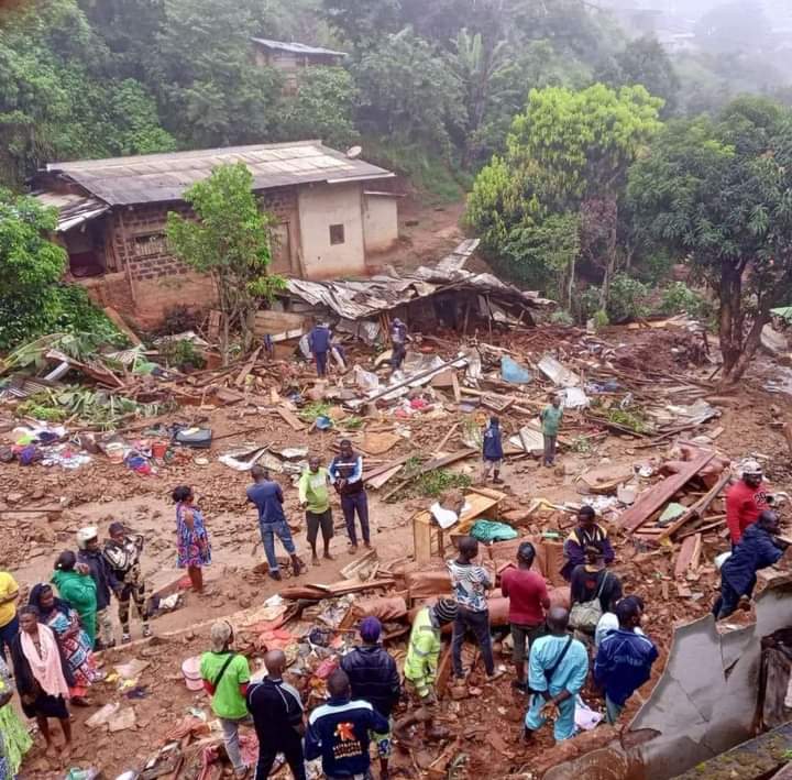 Plus de 13 morts dans un éboulement à Yaoundé