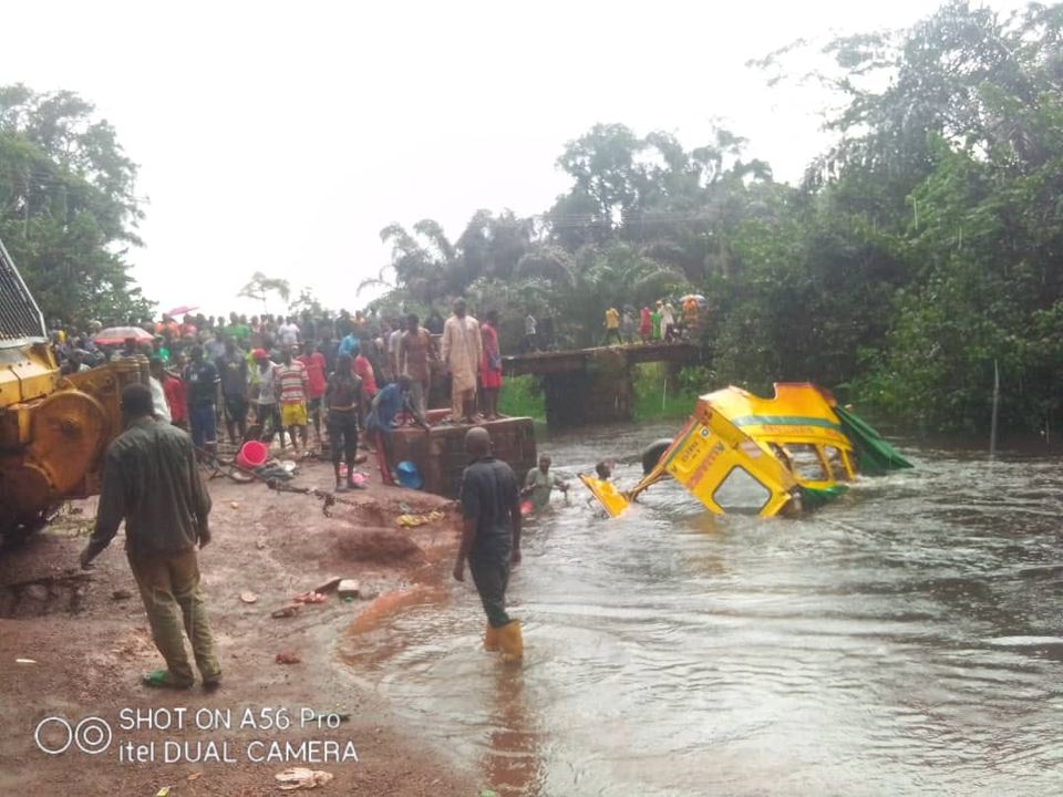 Accident de la circulation à Mbang